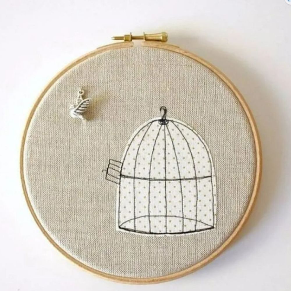 9-inch Bamboo Embroidery Hoop The Art of Stitch